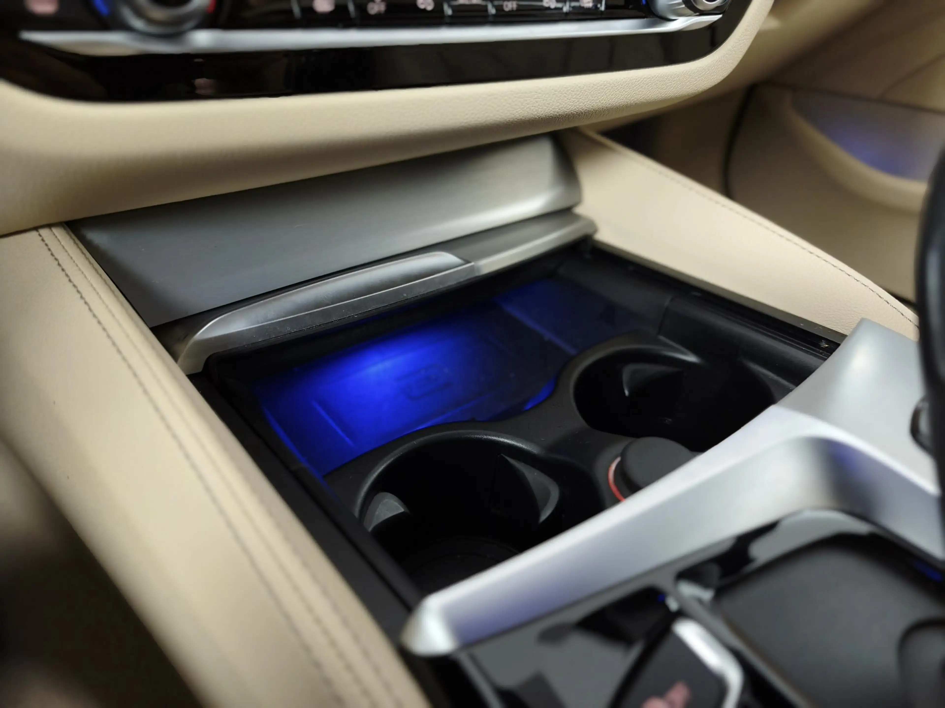 BMW 530 5-serie 530e iPerformance High Executive | Lederen — photo 30