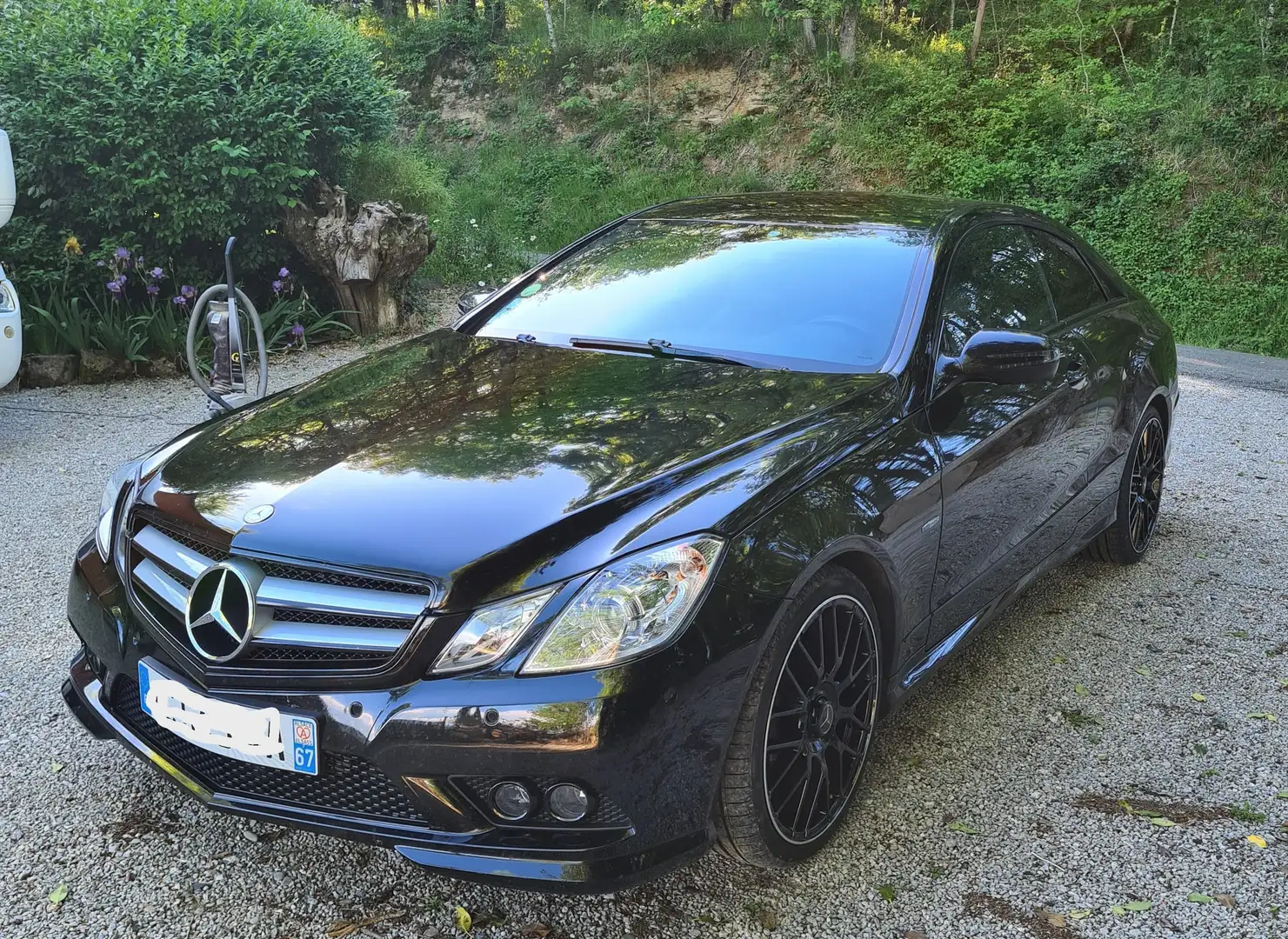 Mercedes-Benz E 350 Classe E Coupé 350 CDI pack AMG Noir - 1