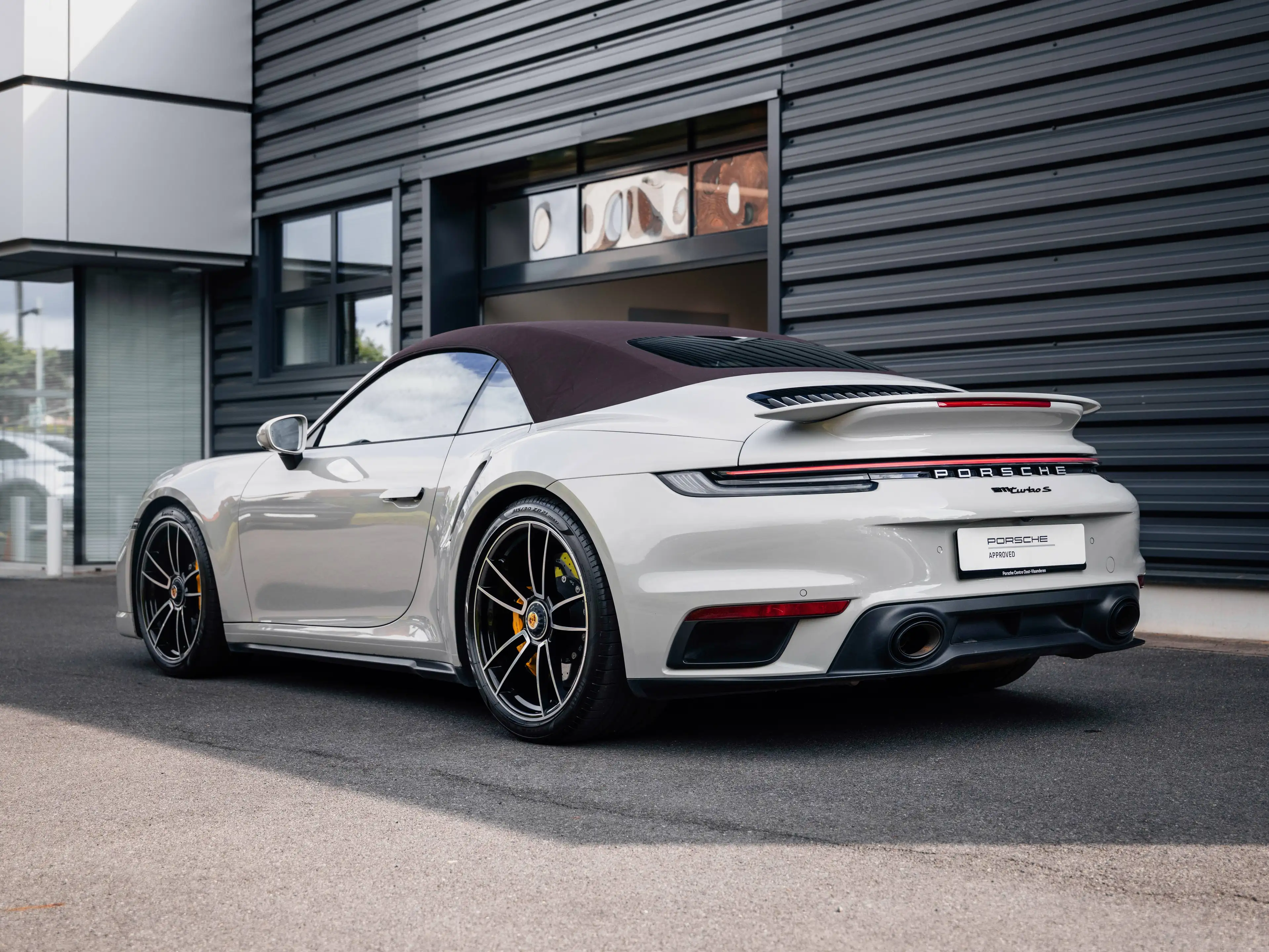 Porsche 911 992 Turbo S Cabriolet 3.8 | 1St owner | Approved — photo 7