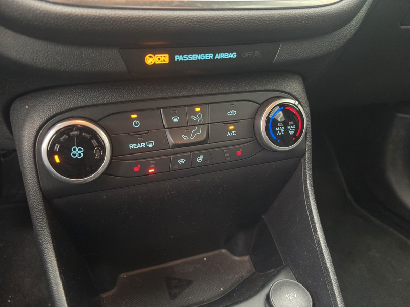 Ford Fiesta Cool & Connect Winterpaket*Klima*Tempomat — photo 19