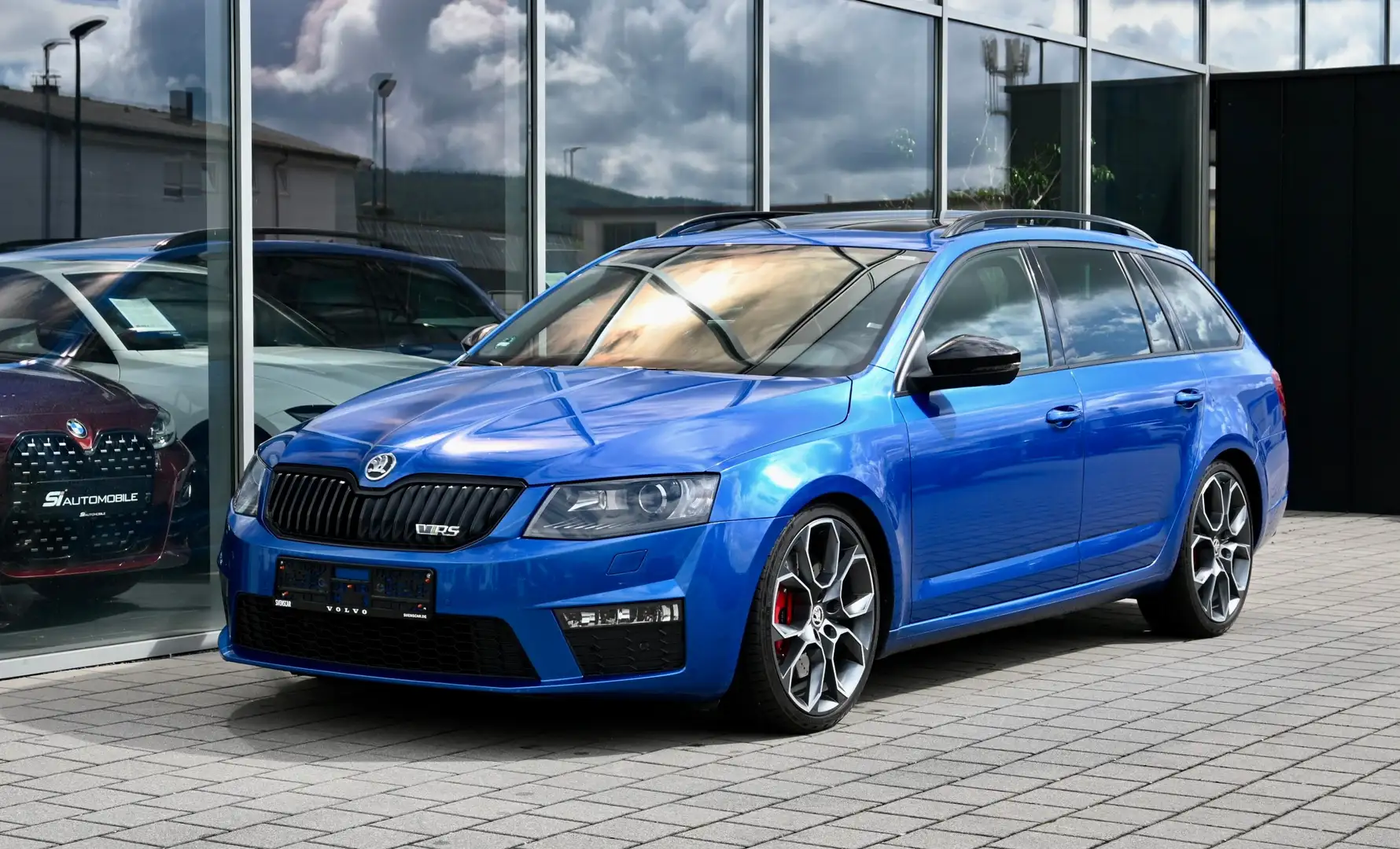 Skoda Octavia 2.0 TDI Green tec DSG RS Combi *AHK*STHZ*PANORAMA* Bleu - 1