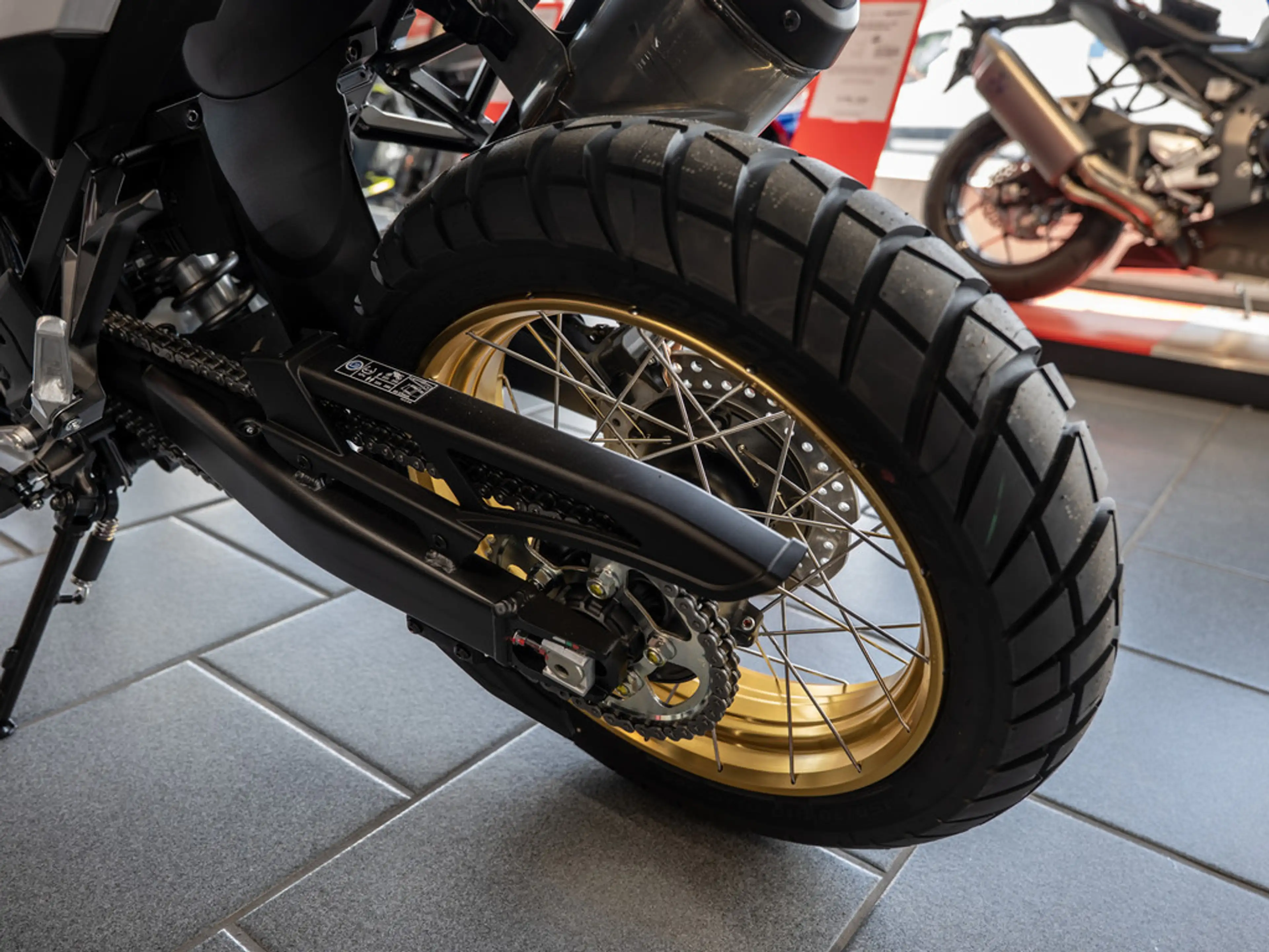 Honda CRF 1100 L Africa Twin LED SCHEINWERFER — photo 9