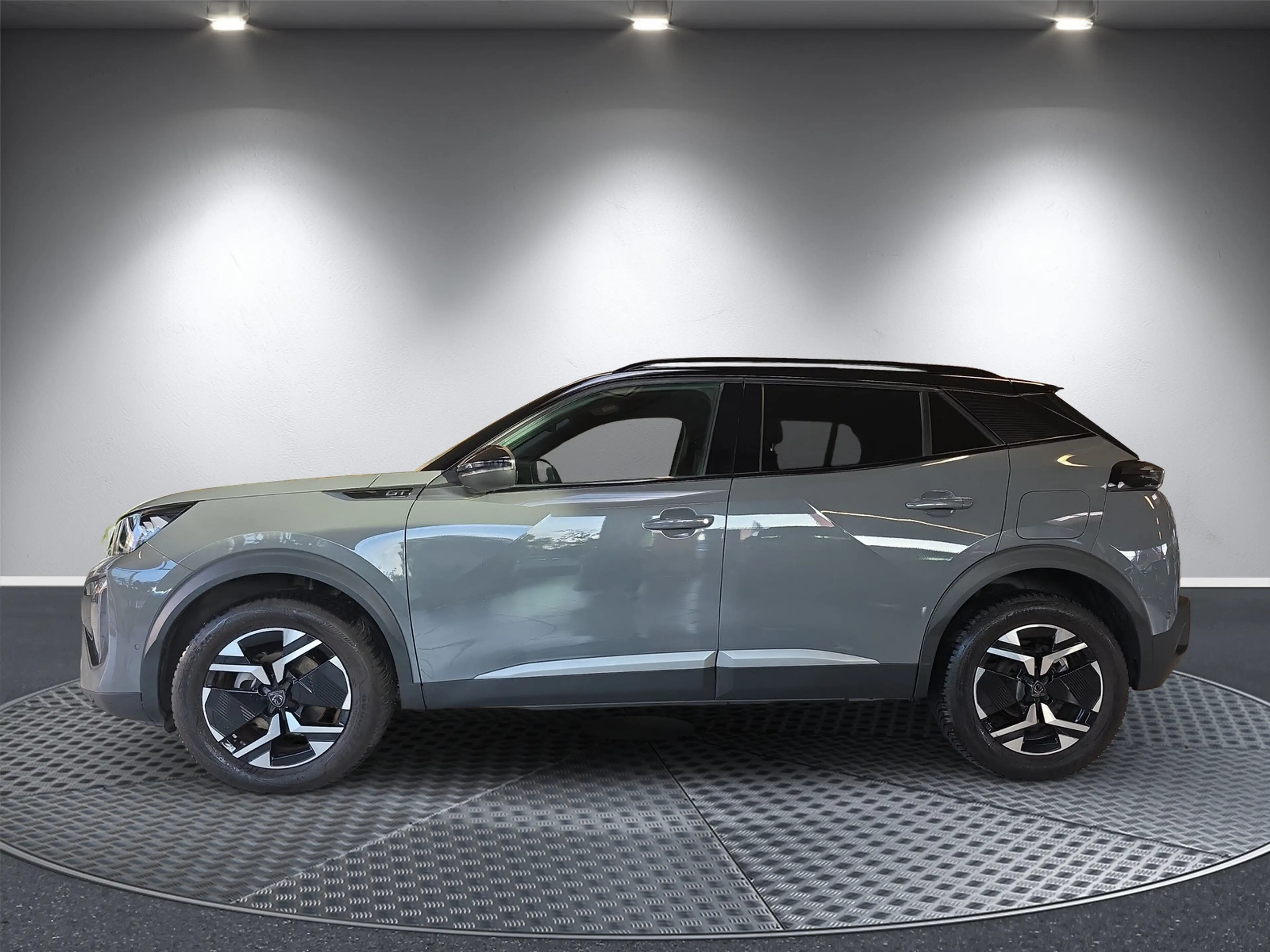 Peugeot 2008 GT-Kamera-TÜV Neu — photo 2