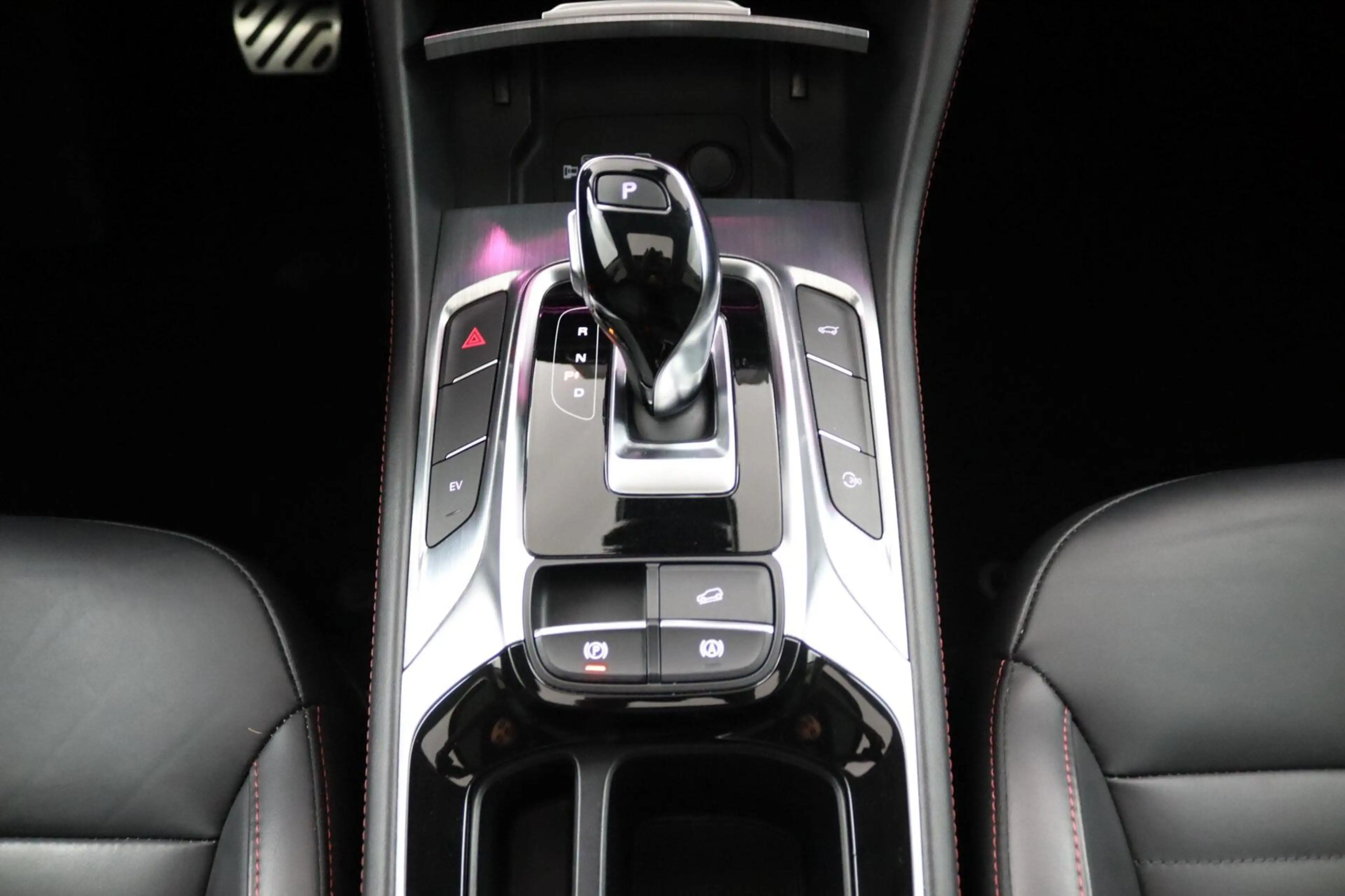 MG EHS 1.5 TGDI Luxury zwart, mooie wagen! — photo 23