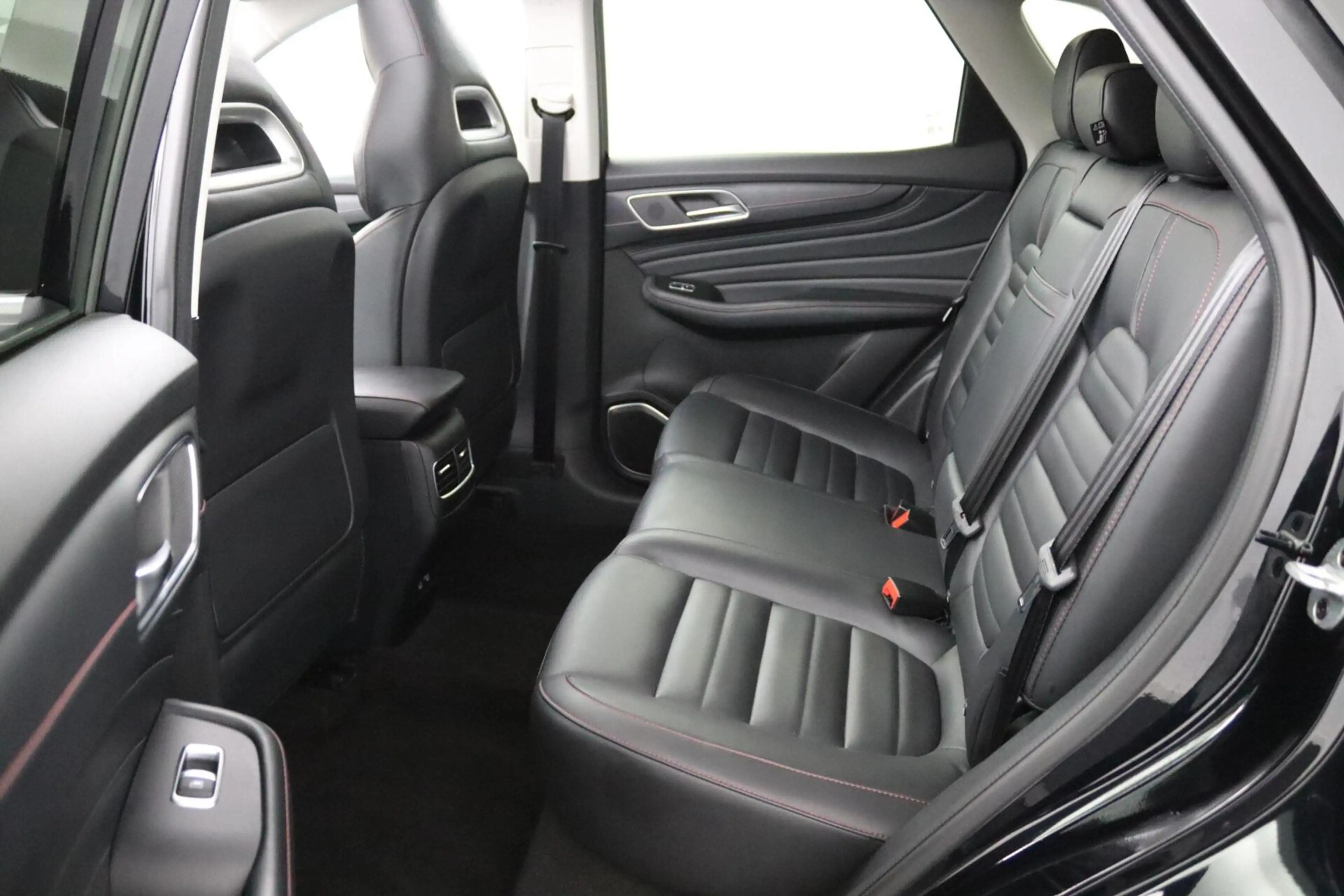 MG EHS 1.5 TGDI Luxury zwart, mooie wagen! — photo 14