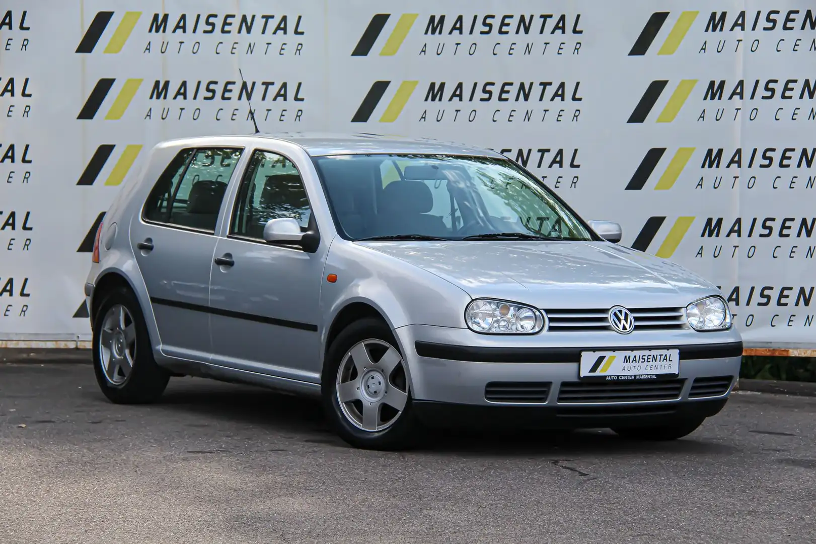 Volkswagen Golf Comfortline Argent - 1