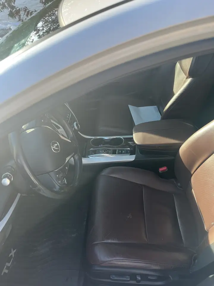 Acura TLX fotografie Acura TLX