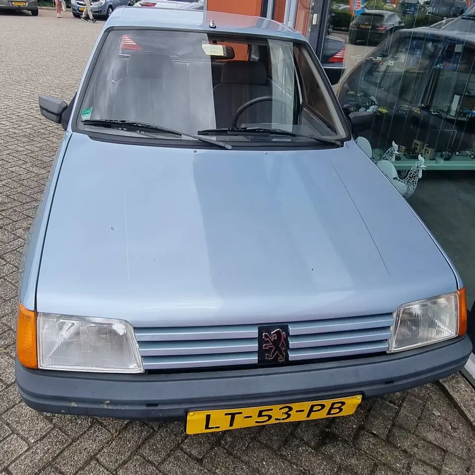 Peugeot 205 GR, foto 5