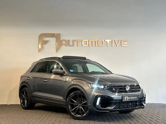 Volkswagen T-Roc view 7