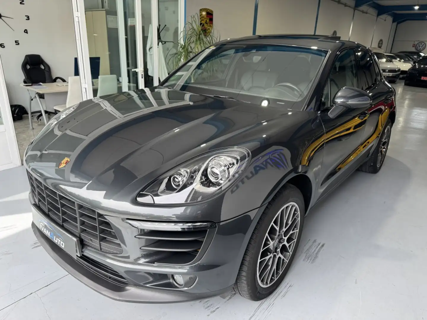 Porsche Macan S Diesel Aut. Grijs - 2