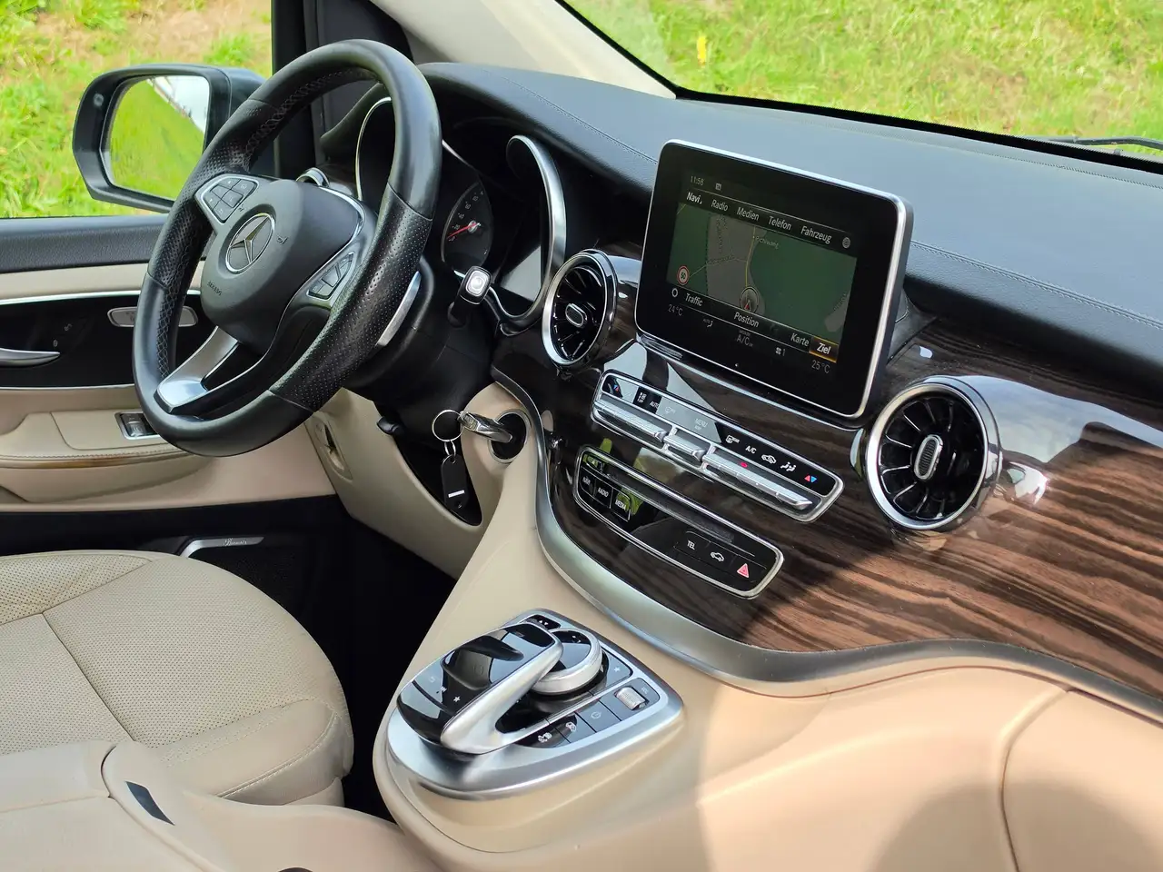 Mercedes-Benz V 300 AVANTGARDE – Bild 18