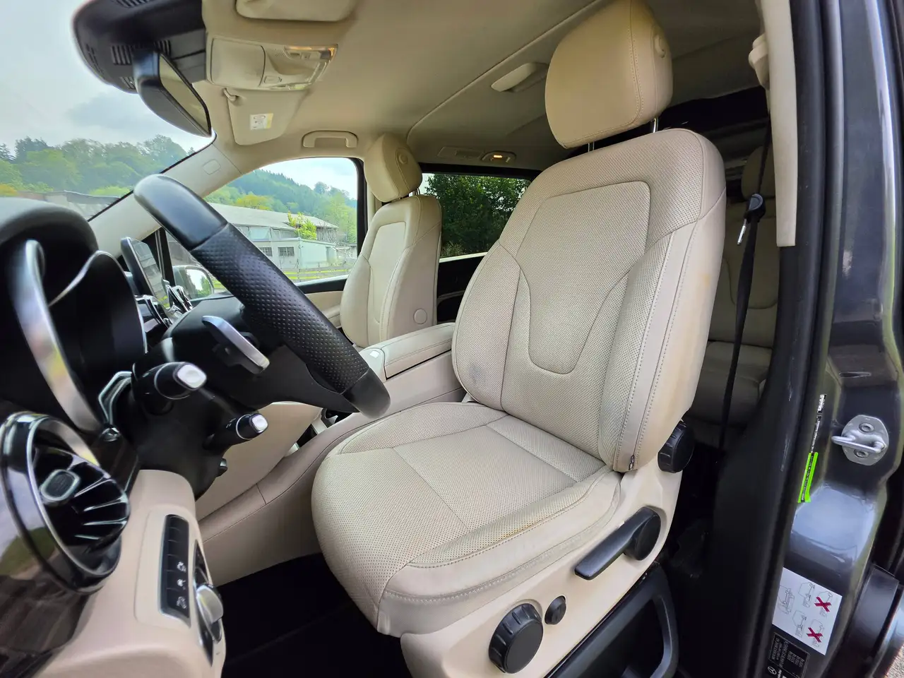 Mercedes-Benz V 300 AVANTGARDE – Bild 12