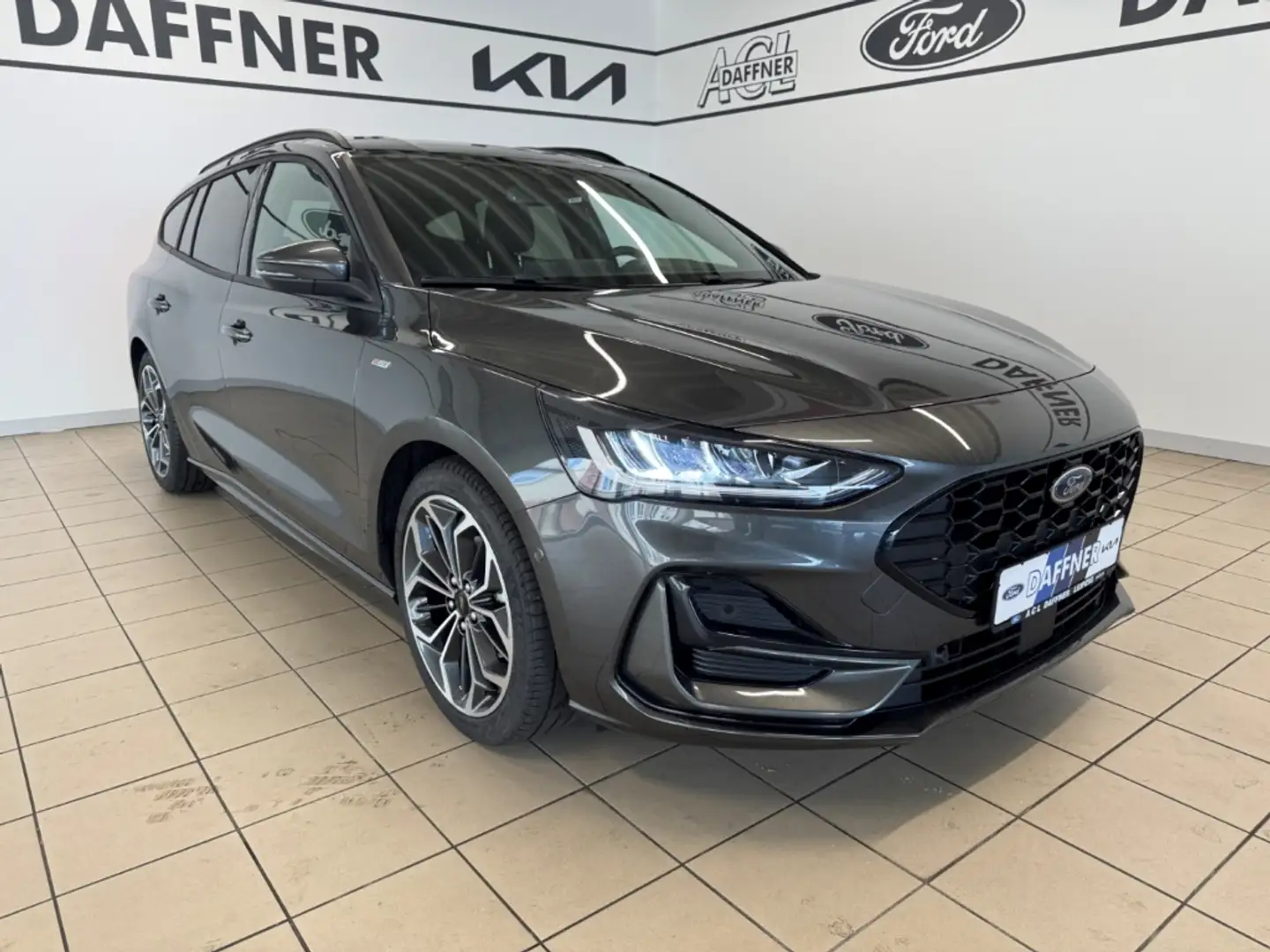 Ford Focus Turnier ST-Line X Alu18'' LED ACC Kamera NEUES M Grijs - 1