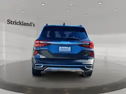 Kia Seltos снимка Kia Seltos