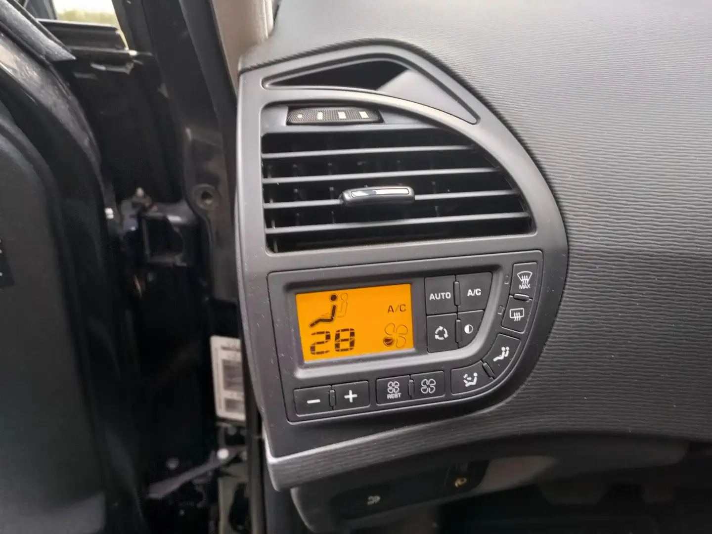 Citroen C4 Picasso THP 155 EGS6 Exclusive - 2