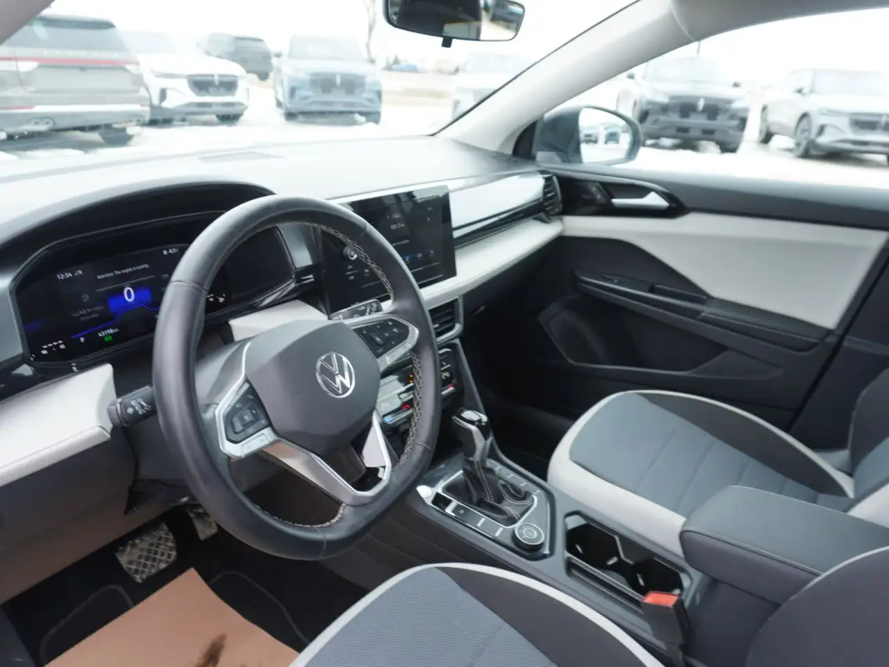 Volkswagen Taos снимка Volkswagen Taos