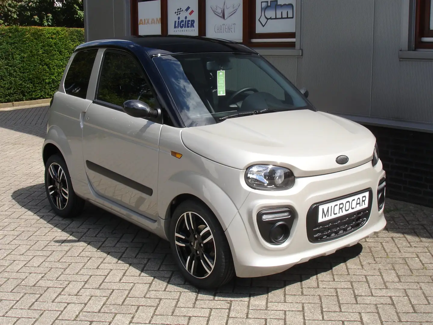 Microcar M.Go Plus Progress Grey - 1