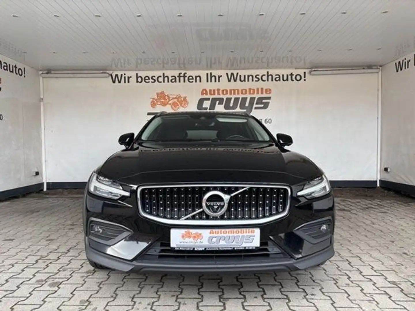 Volvo V60 Cross Country B4 D AW Pro - GARANTIE / AHK - Schwarz - 2