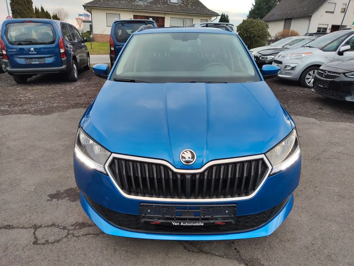 Skoda Fabia Combi Ambition 1.0 TSI NAVI SITZHEIZUNG Blau - 2