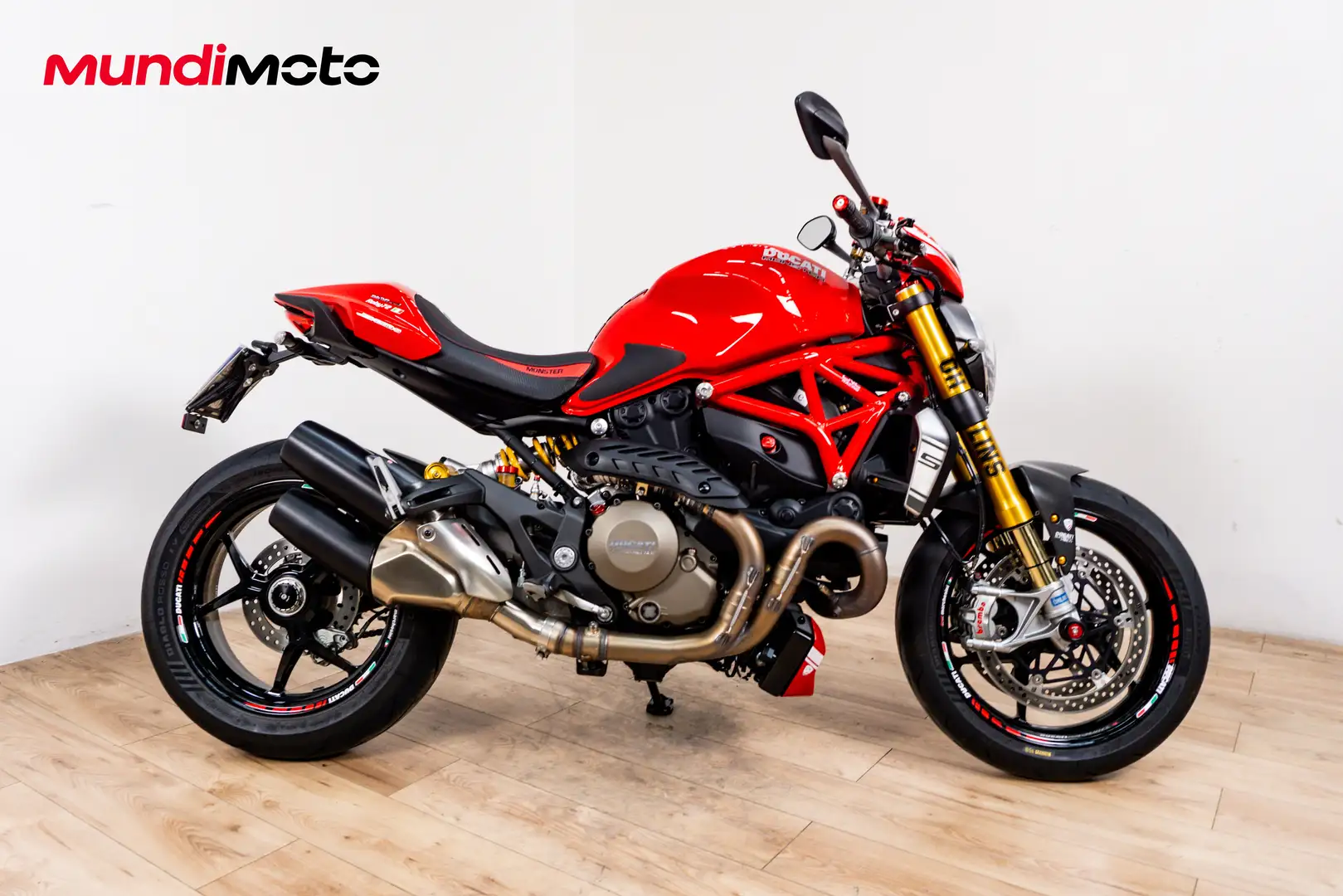 Ducati Monster 1200 - 1