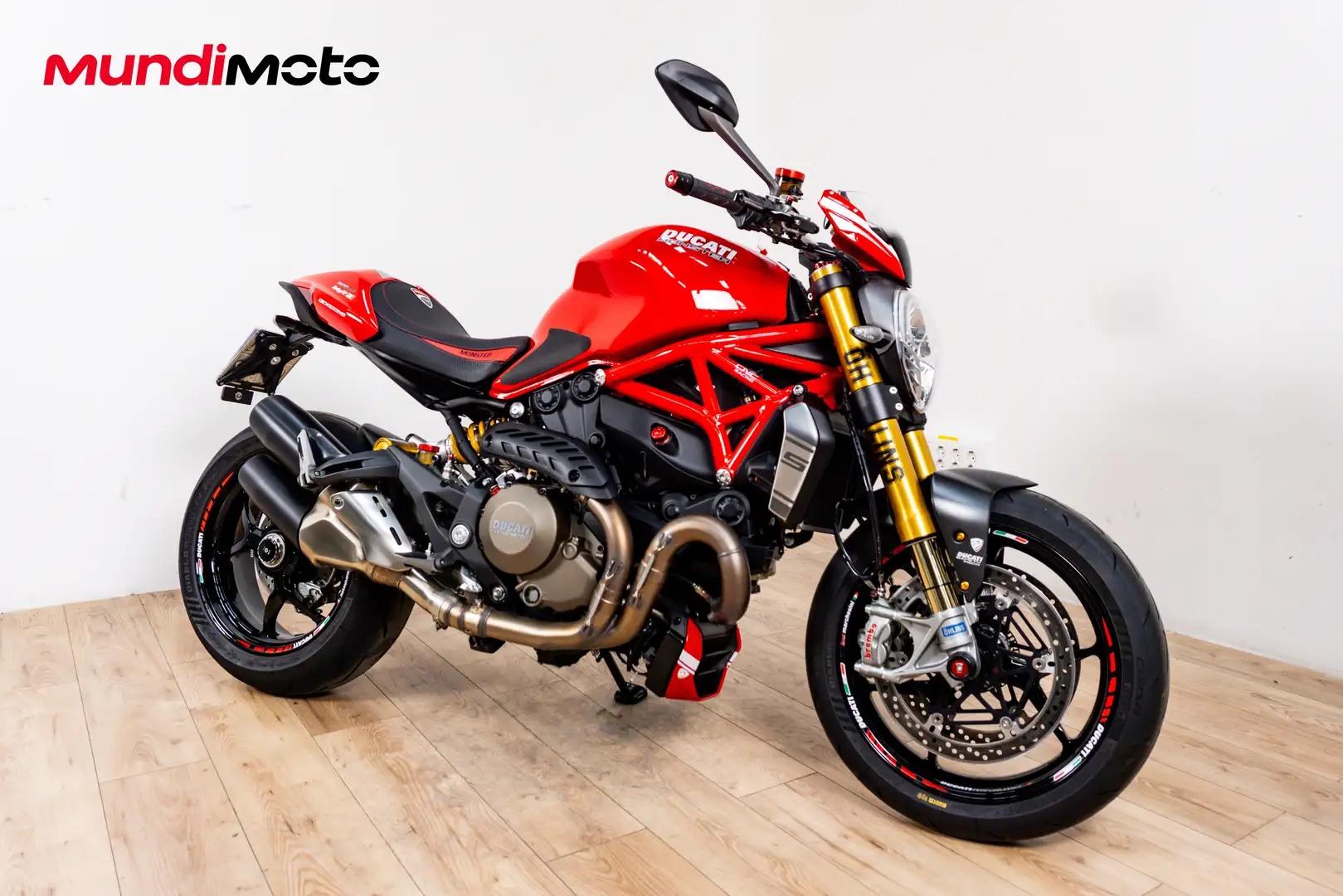 Ducati Monster 1200 - 2