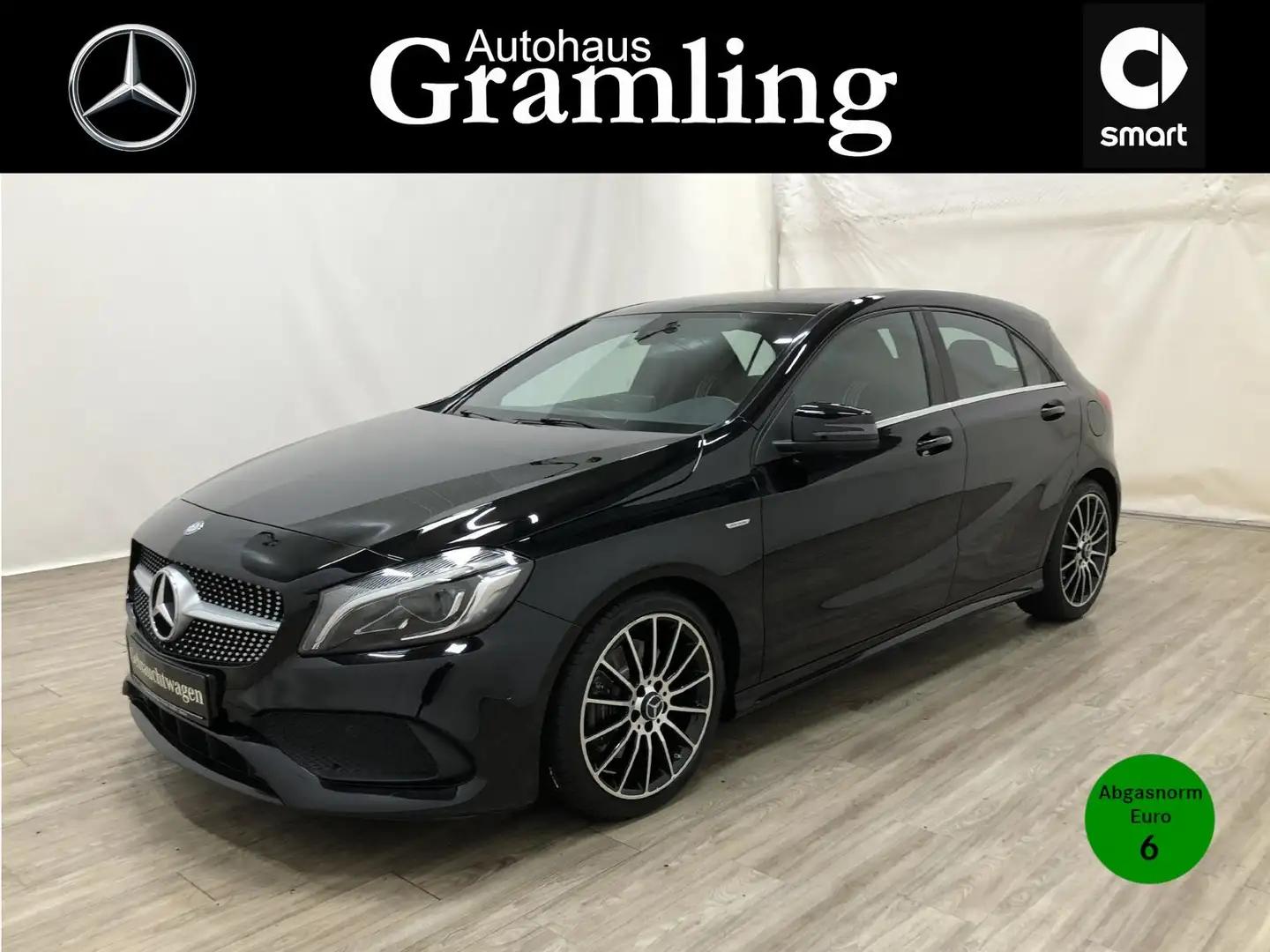 Mercedes-Benz A 250 AMG PEAK*Navi*LED*Sitzheiz*Ambientebel*PTS Czarny - 1