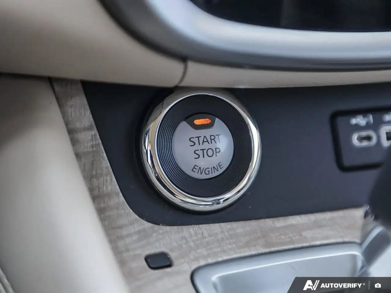 Nissan Murano photo Nissan Murano