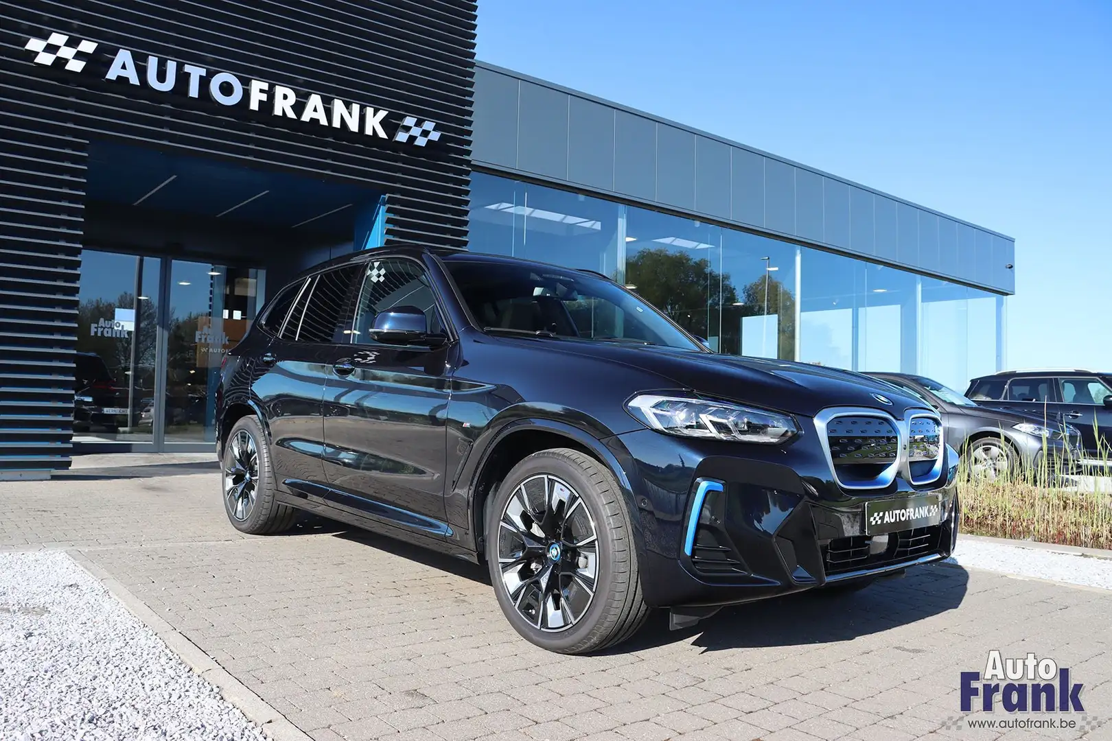BMW iX3 M-SPORT / IMPRESSIVE / 360CAM / HUD / PANO / H&K Zwart - 1