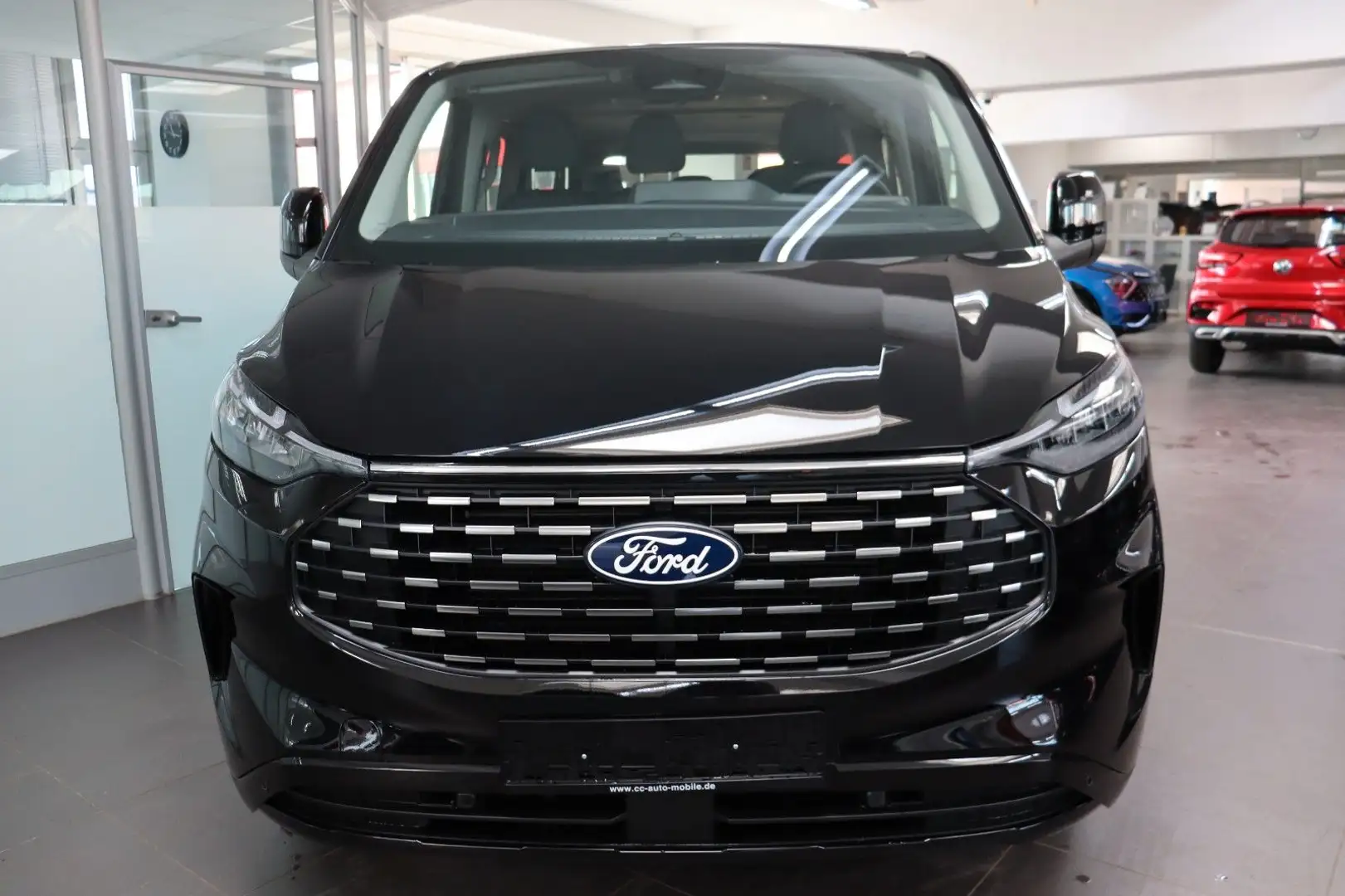 Ford Tourneo Custom 2.0 L2 Titanium Navi ACC Wpk STHZ Schwarz - 2