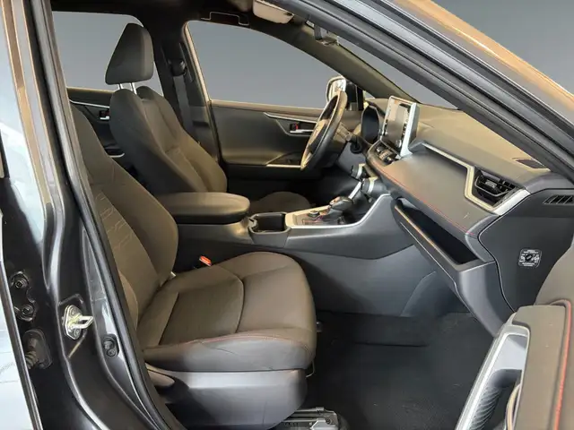 Toyota RAV4 view 12
