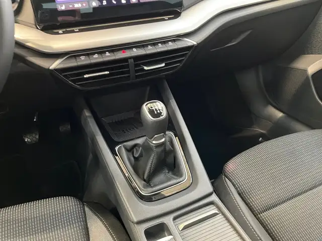 Skoda Octavia view 11