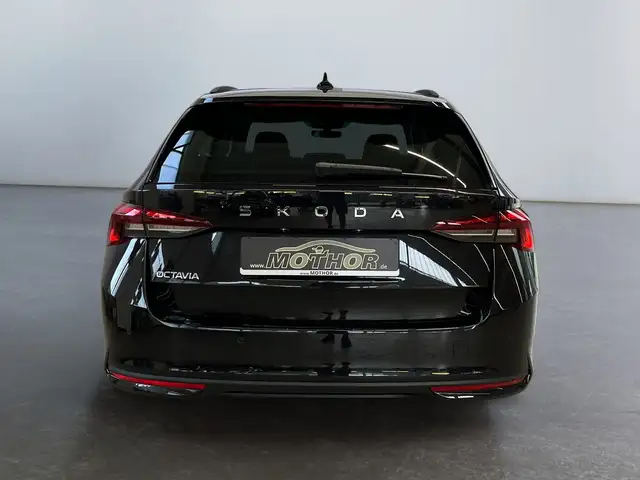 Skoda Octavia view 7