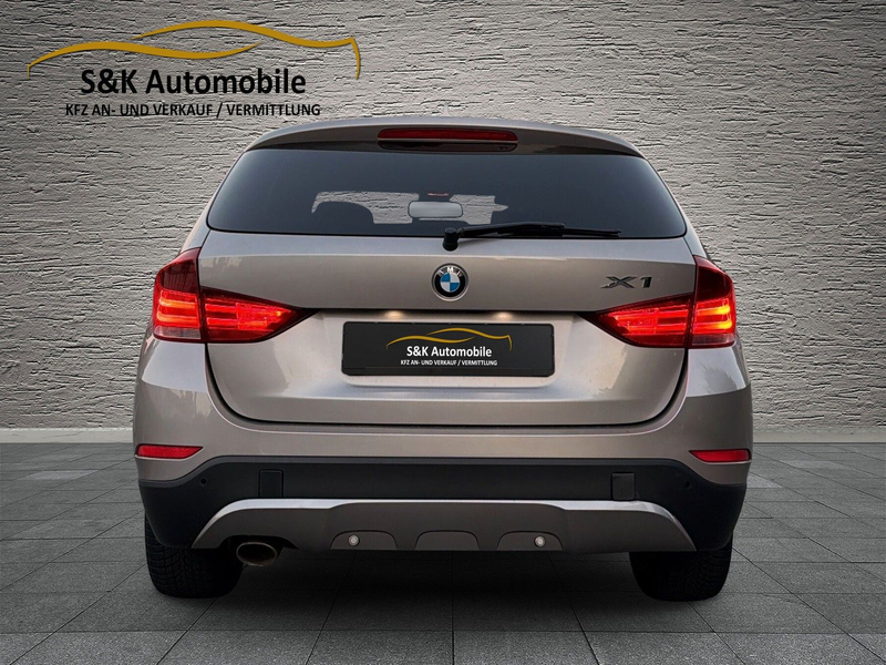 BMW X1 20 d xDrive XLine/Scheckheft/8Fach/Gepflegt — photo 4