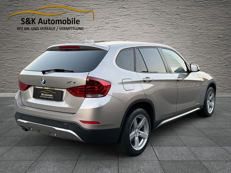 BMW X1 20 d xDrive XLine/Scheckheft/8Fach/Gepflegt — photo 5