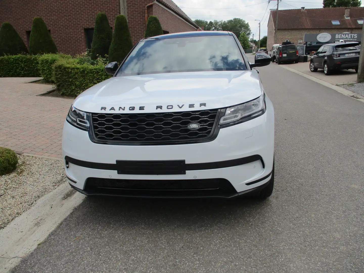 Land Rover Range Rover Velar 2.0 Turbo SE (EU6b) Blanc - 1