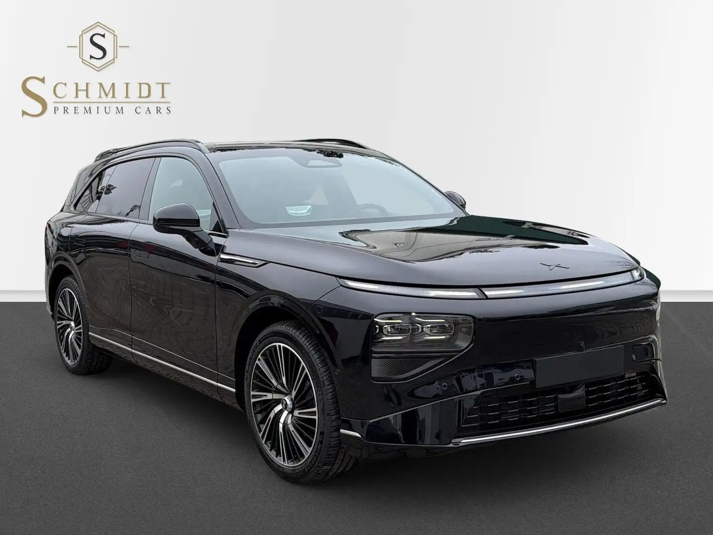 Xpeng G9 AWD Performance Schwarz - 2