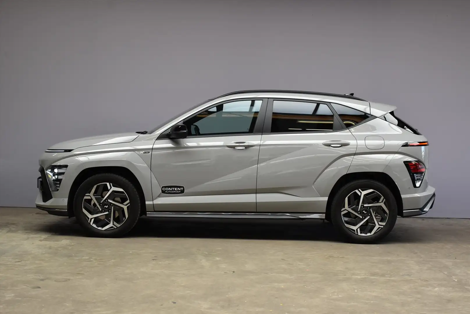 Hyundai KONA 1.6 HYBRID DCT N Line Sky I Schuifdak Grijs - 2