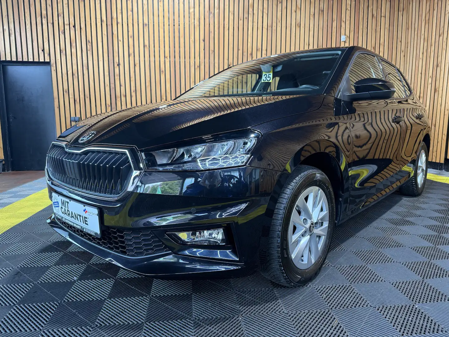 Skoda Fabia 1,0 TSI Selection Navi*LED*Virtual*ACC*Kam Schwarz - 1