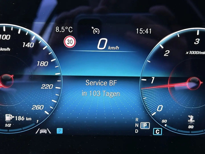 Mercedes-Benz E 200 d T Aut., MFL I Sitzhzg I LED I Kamera I AHK — photo 15