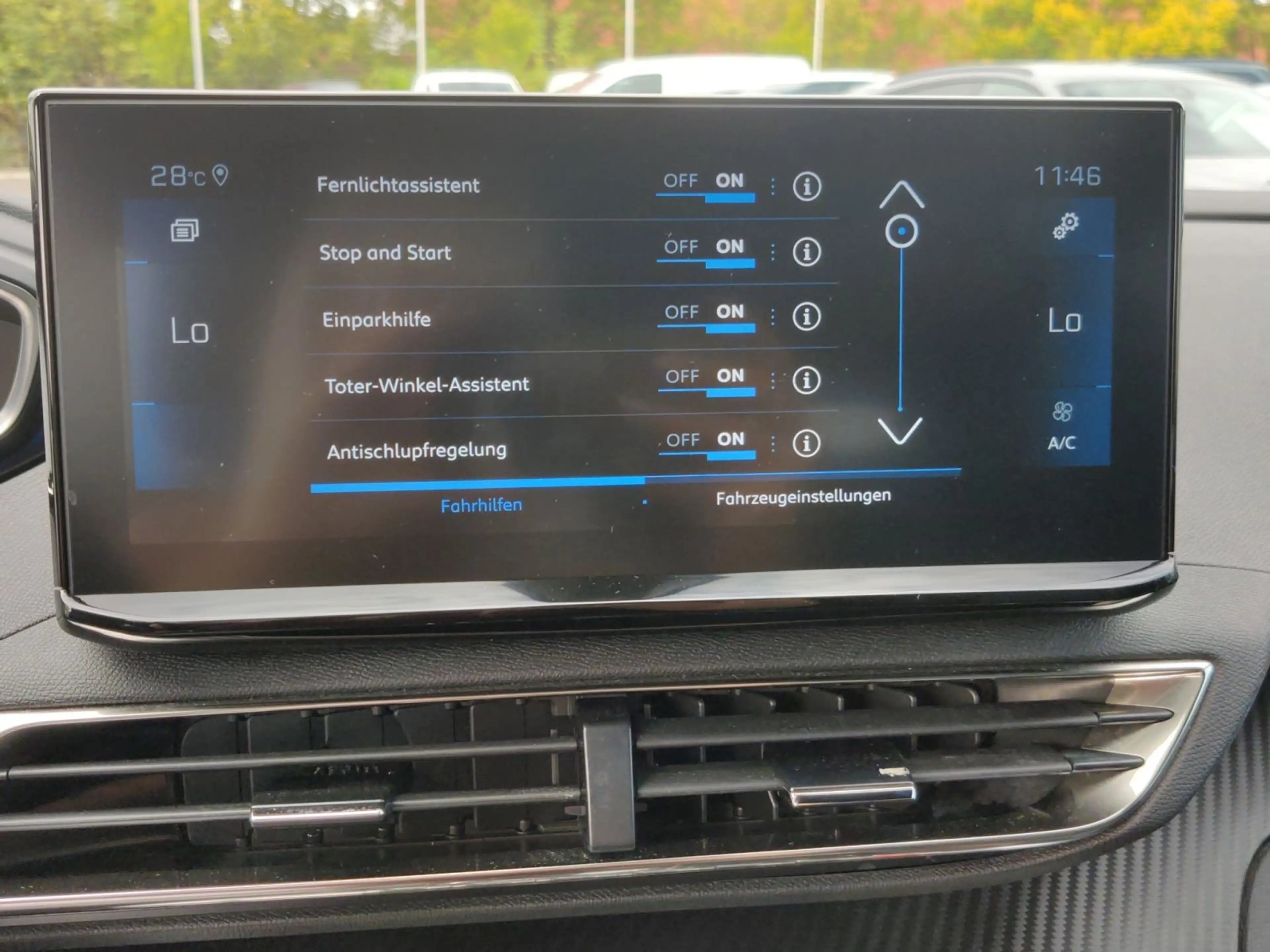 Peugeot 3008 Allure Pack PT130 EAT8 Kamera ACC PDC SHZ e — photo 15