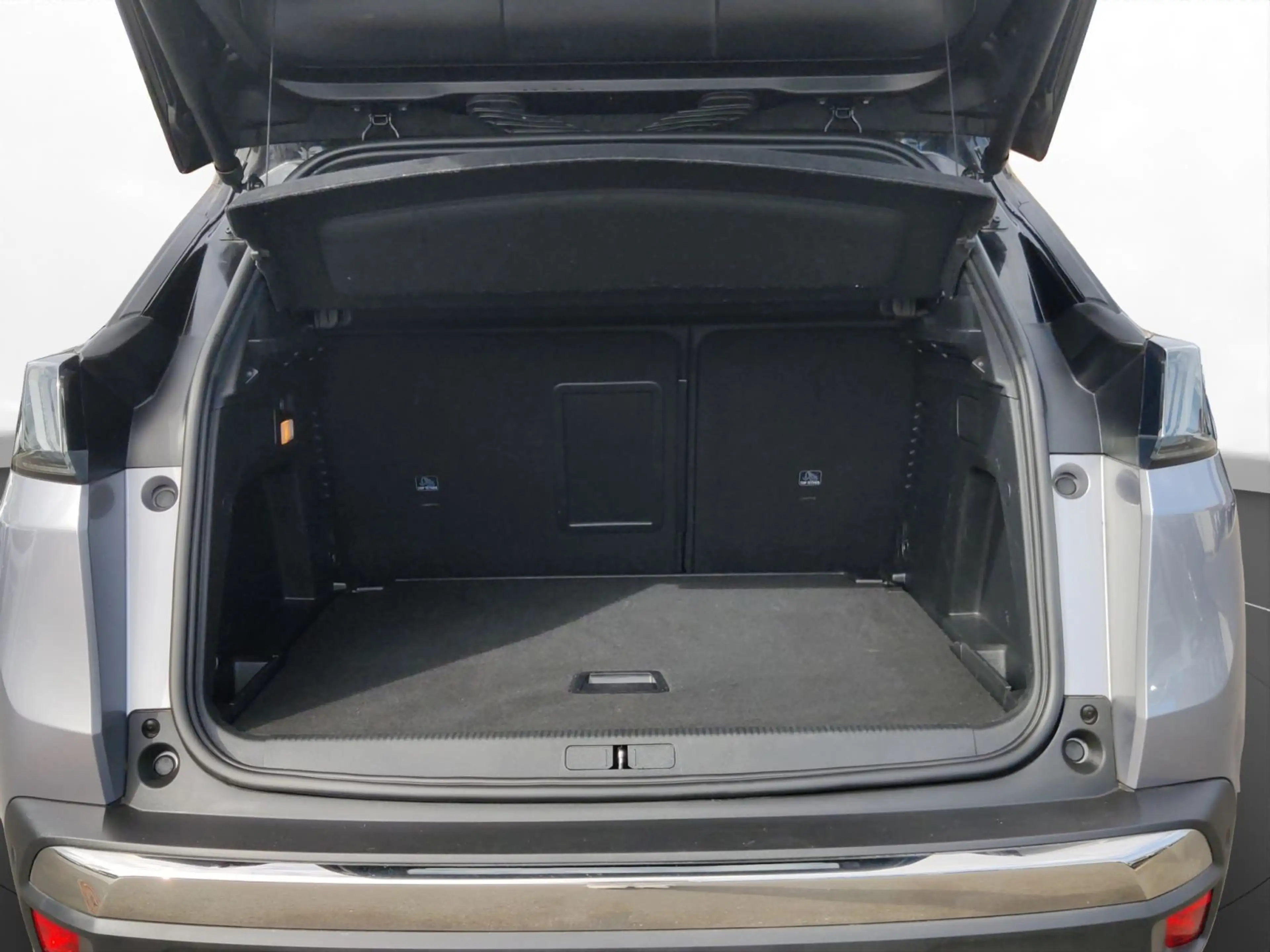 Peugeot 3008 Allure Pack PT130 EAT8 Kamera ACC PDC SHZ e — photo 6