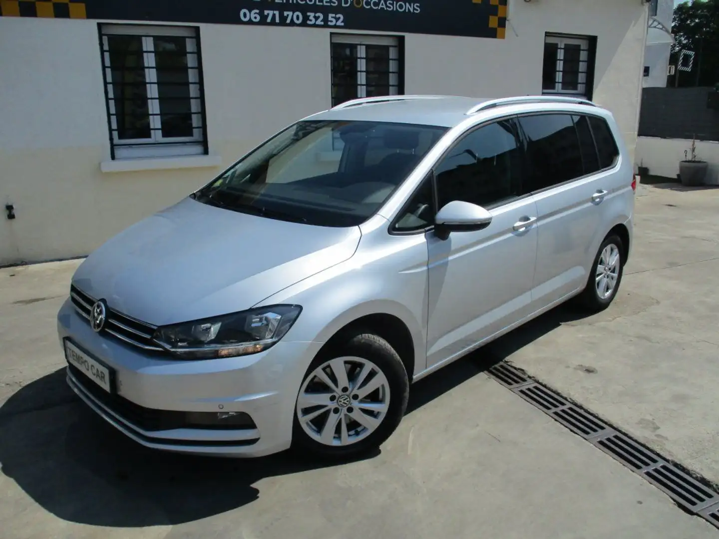 Volkswagen Touran 2.0 TDI 150 5pl Lounge Gris - 2