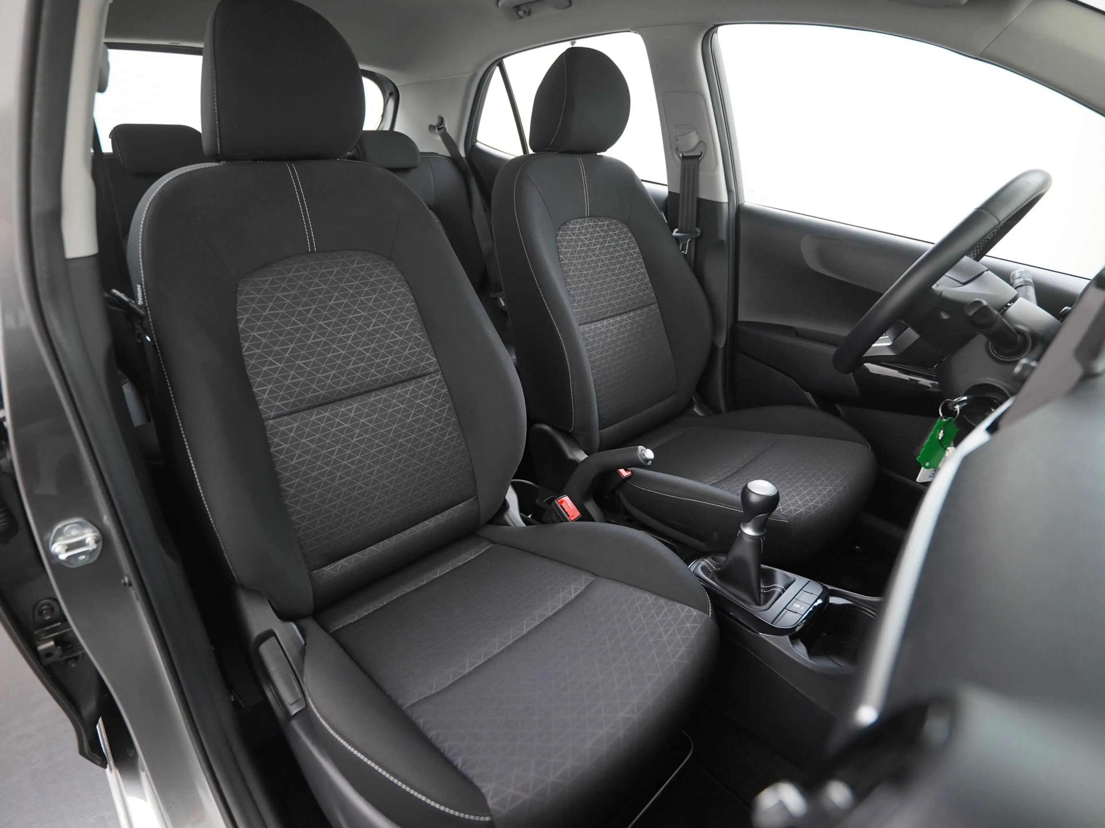 Kia Picanto 1.0 DPi DynamicLine | Camera | CarPlay | Zondag Op — photo 13