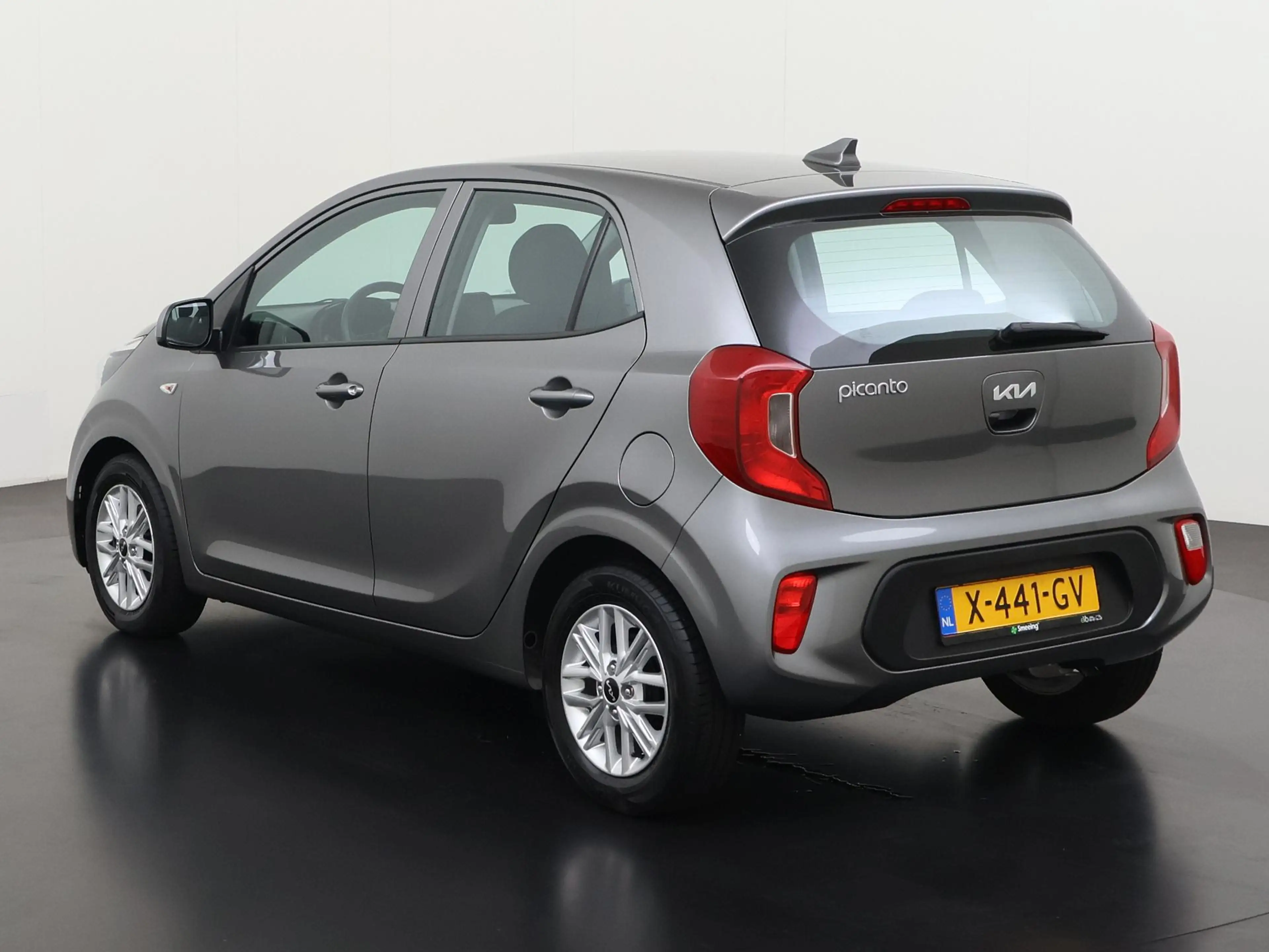 Kia Picanto 1.0 DPi DynamicLine | Camera | CarPlay | Zondag Op — photo 27