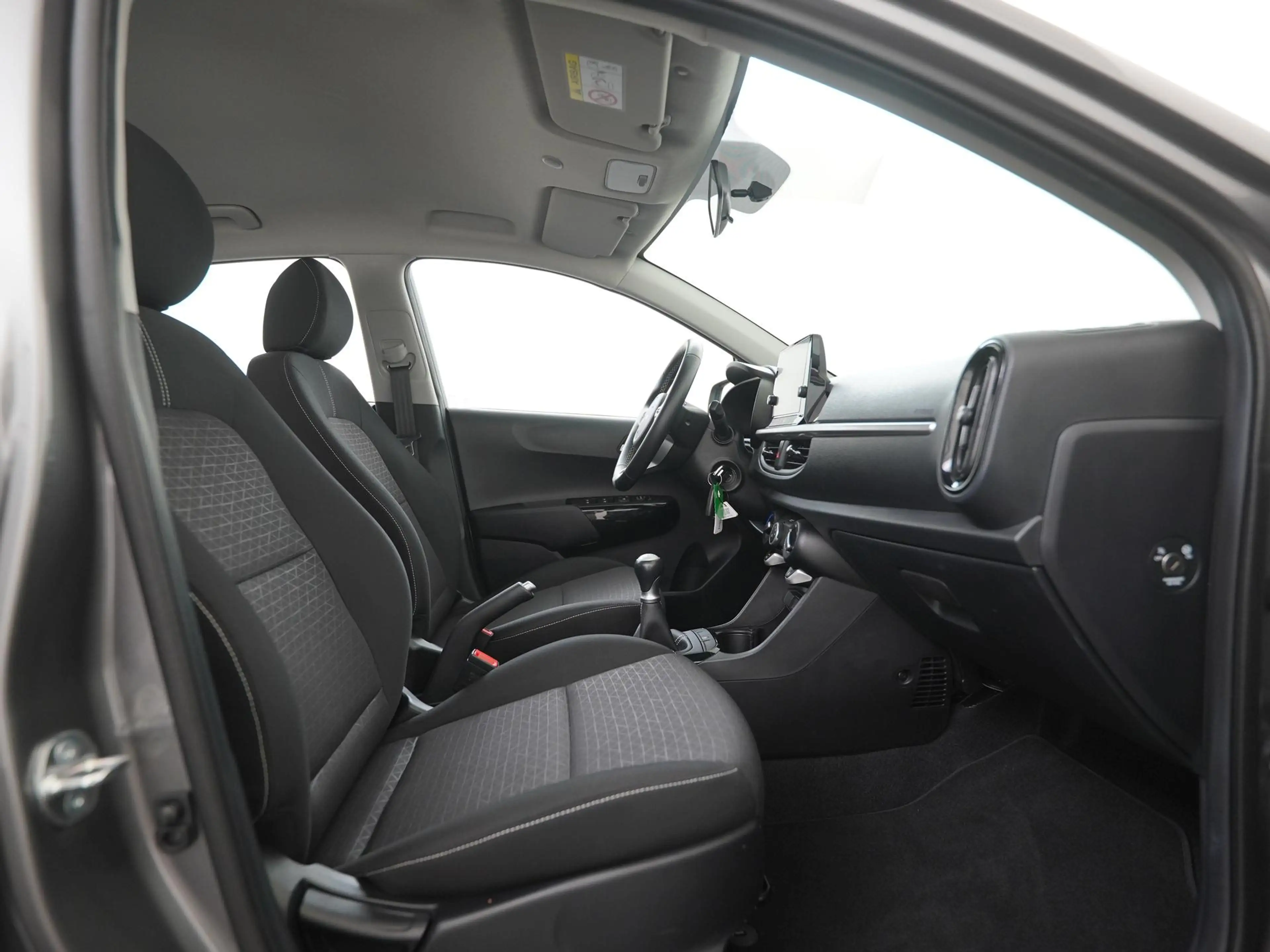 Kia Picanto 1.0 DPi DynamicLine | Camera | CarPlay | Zondag Op — photo 24