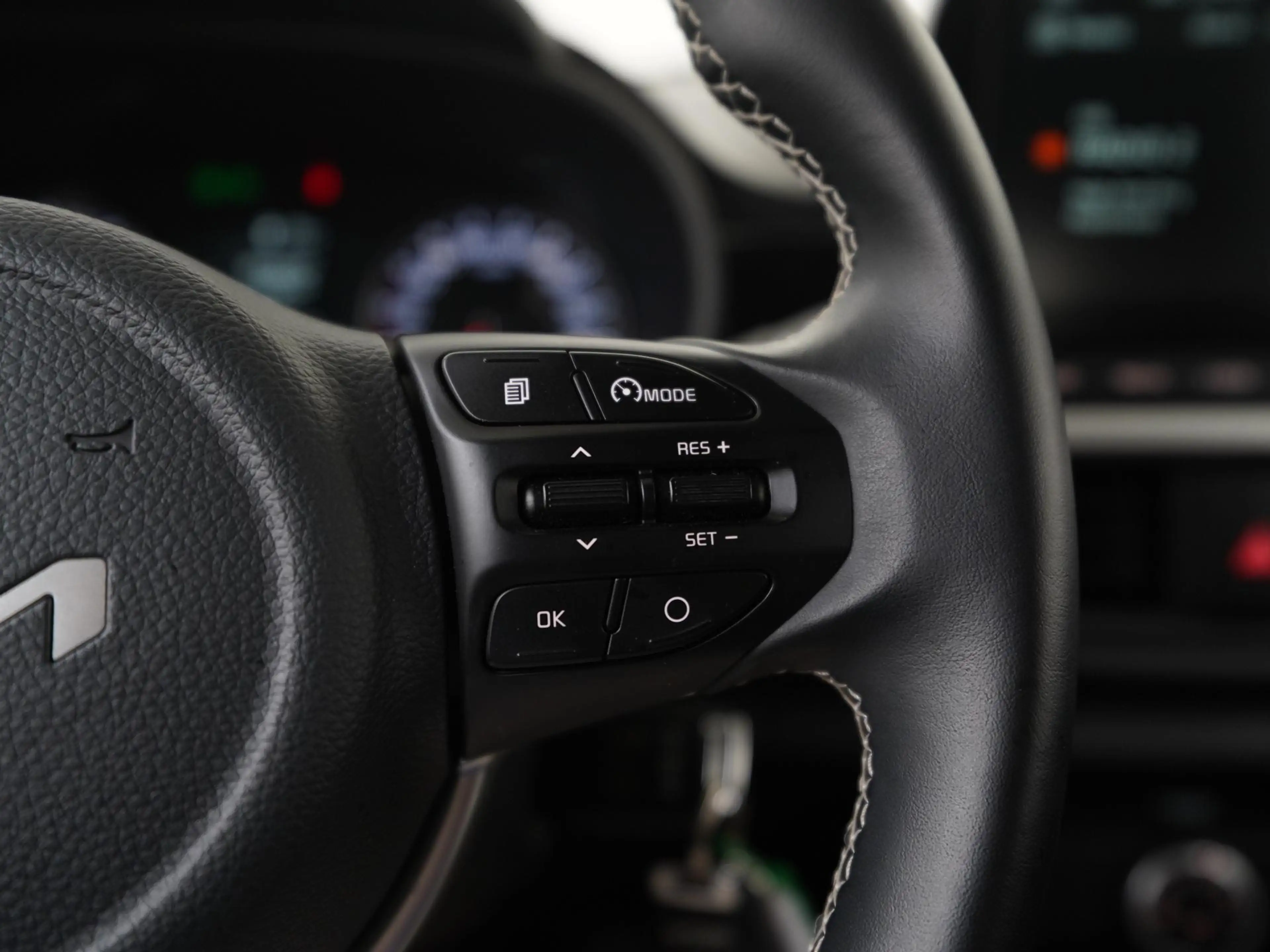 Kia Picanto 1.0 DPi DynamicLine | Camera | CarPlay | Zondag Op — photo 30