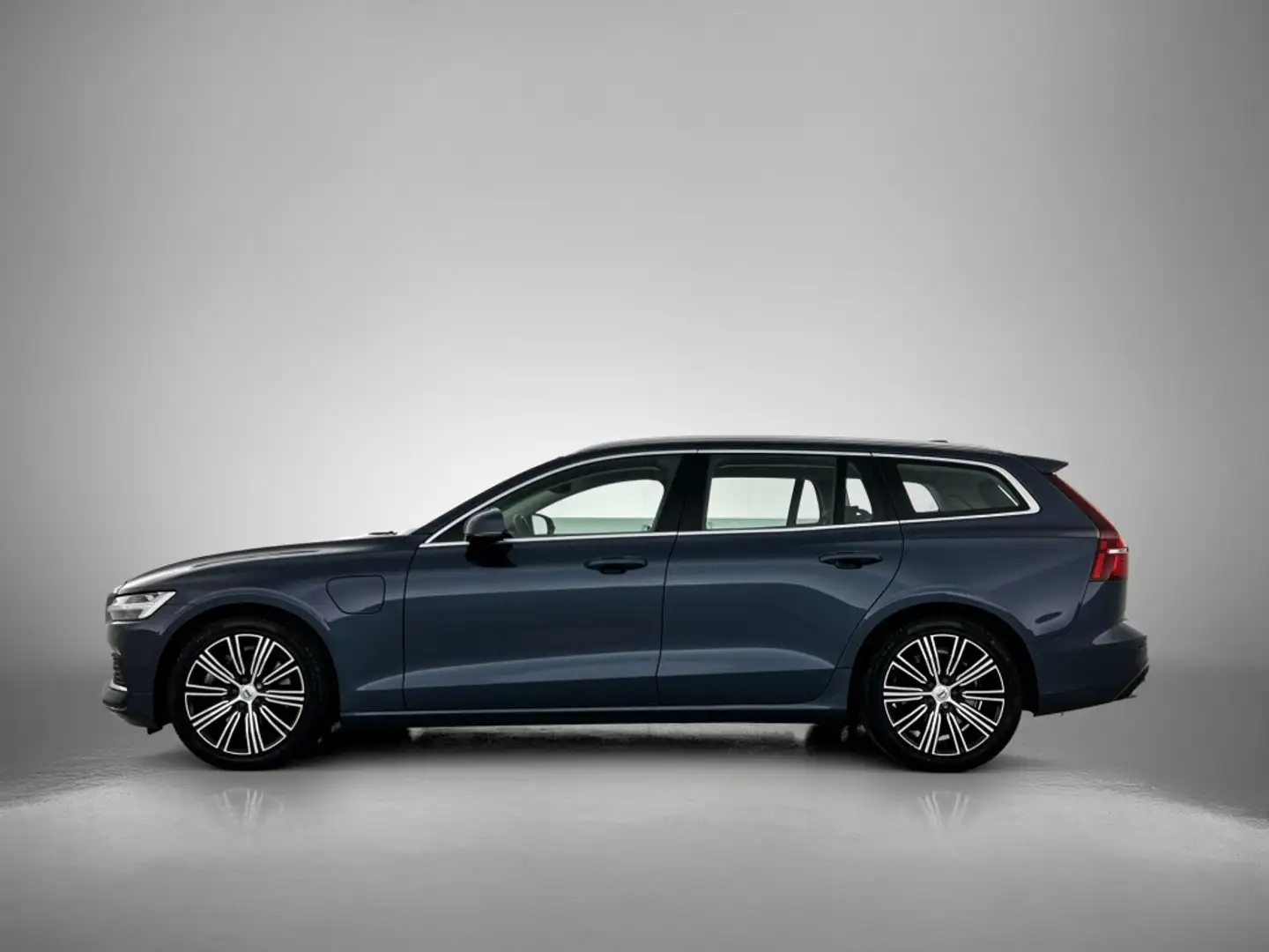 Volvo V60 2.0 T6 Inscription | Camera | Pilot Assist | BLIS Blauw - 2