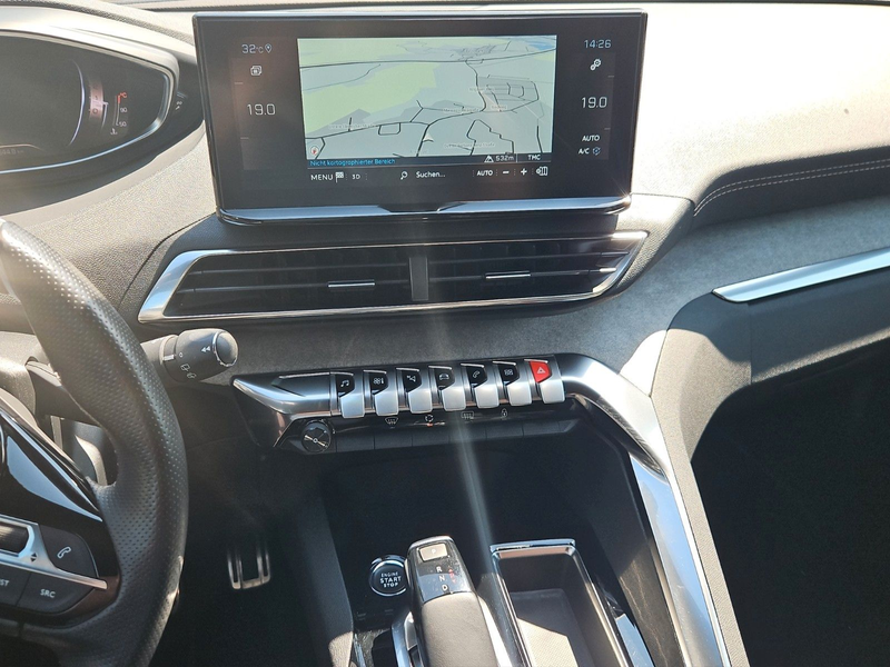 Peugeot 5008 GT, 8-fach bereift,AHK,Navi — photo 15
