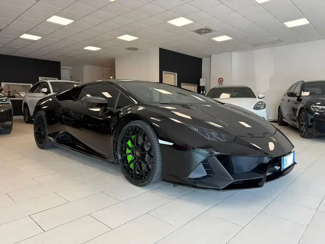 Lamborghini Huracan view 3