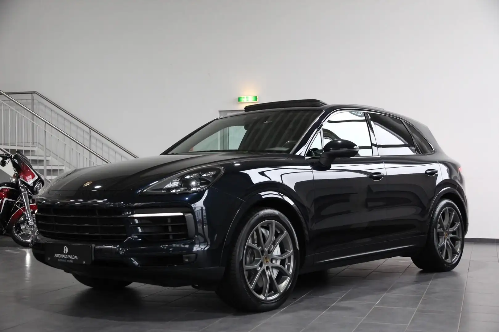 Porsche Cayenne S *PANO*AHK*SPORT*DESIGN*CHRONO* Blauw - 2